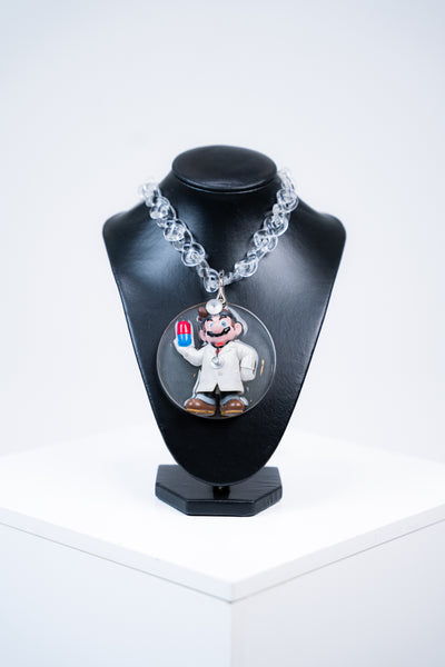 COLLIER « DOCTOR MARIO »(CIRCLE PENDENTIF)